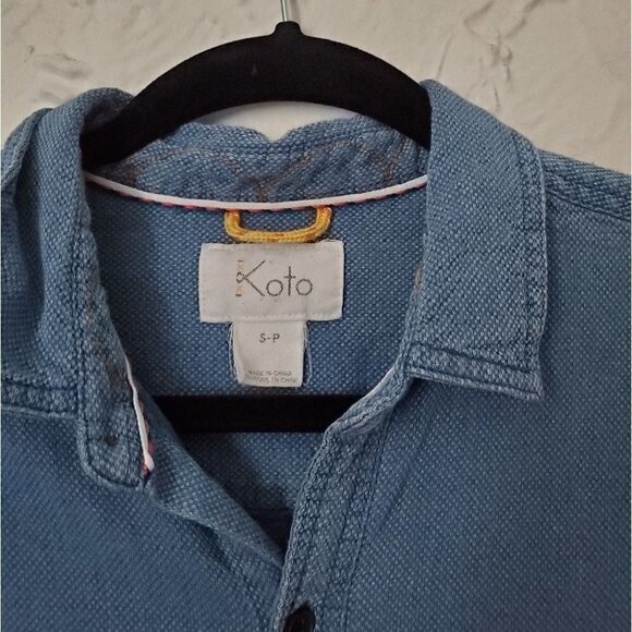 UO Urban Outfitters Koto Doby Button Down Long Sleeve Shirt - Picture 10 of 12